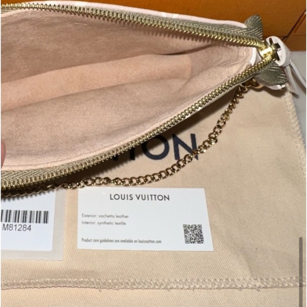 Louis Vuitton Mini Pochette Accessoires Empreinte Kaki Beige Creme - Picture 5 of 6